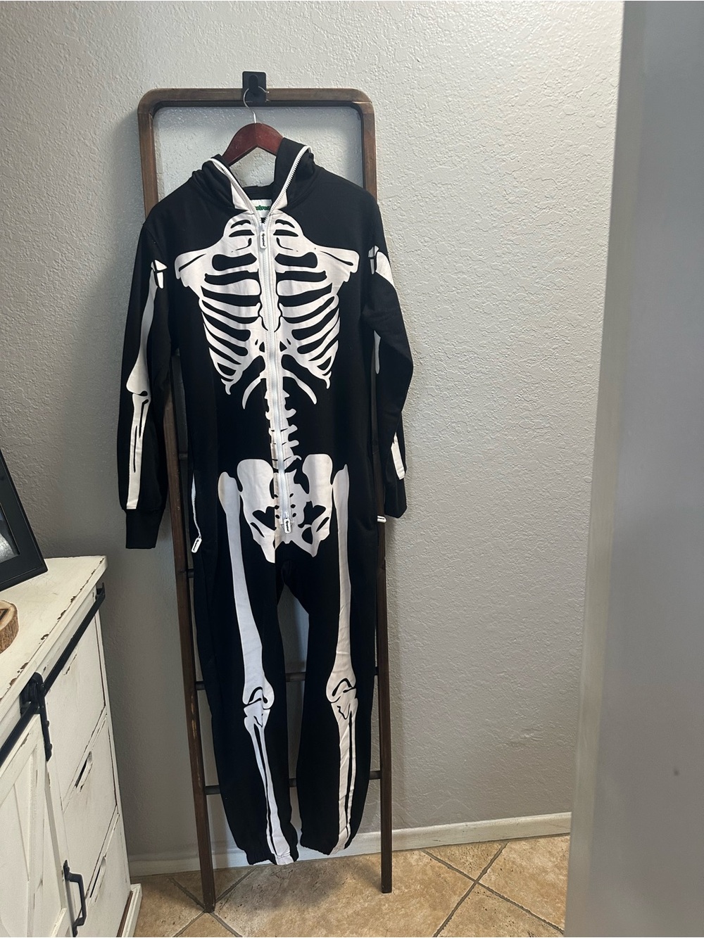 Tipsy Elves Black & White Men's Skeleton Hooded Onesie Costume
